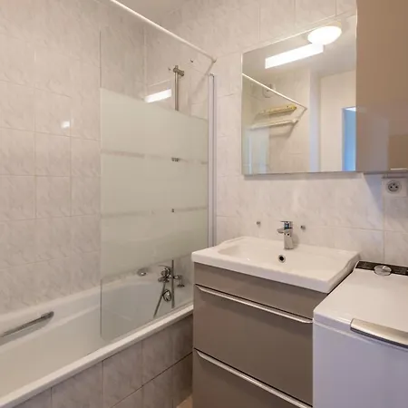 Ducs De Savoie - Comfortable Flat A Stone's Throw From The Old Town Apartment Annecy